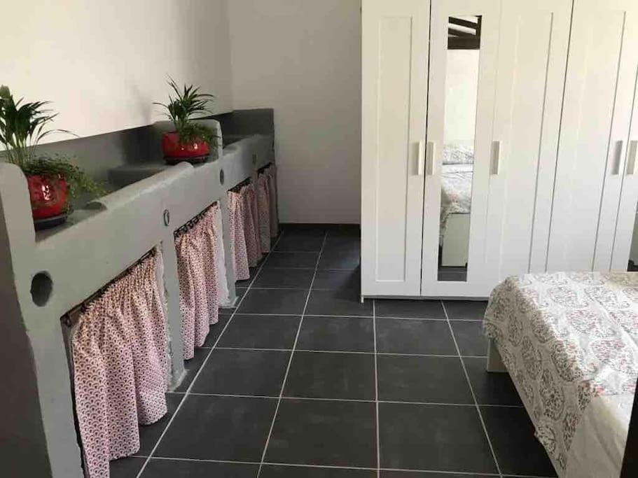 Logement Insolite Au Coeur D'Une Ecurie Arles Kültér fotó